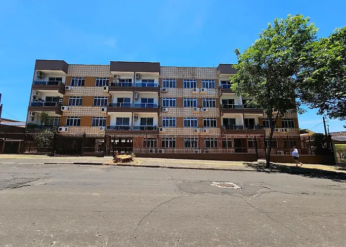 Apt Centro De Foz, Para Ate 8 Pessoas Com Garagem